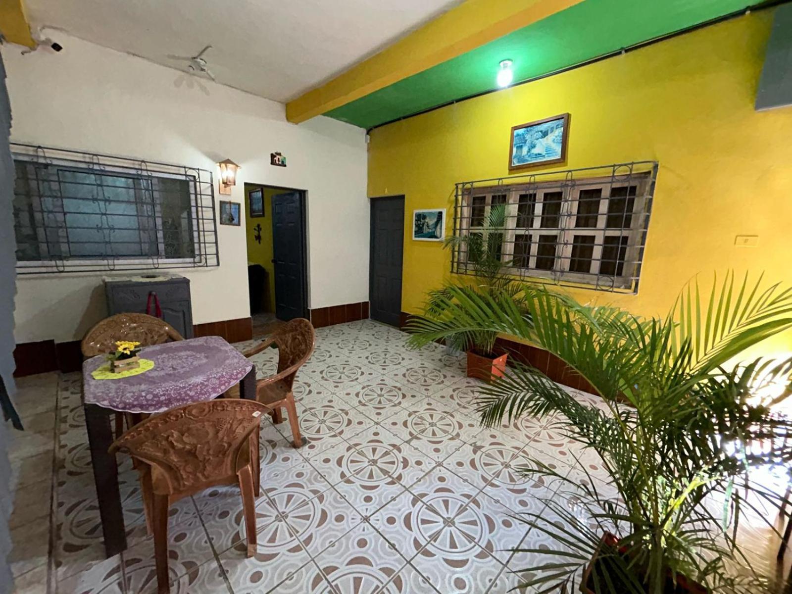 Casa Maya Itza Flores Exterior foto